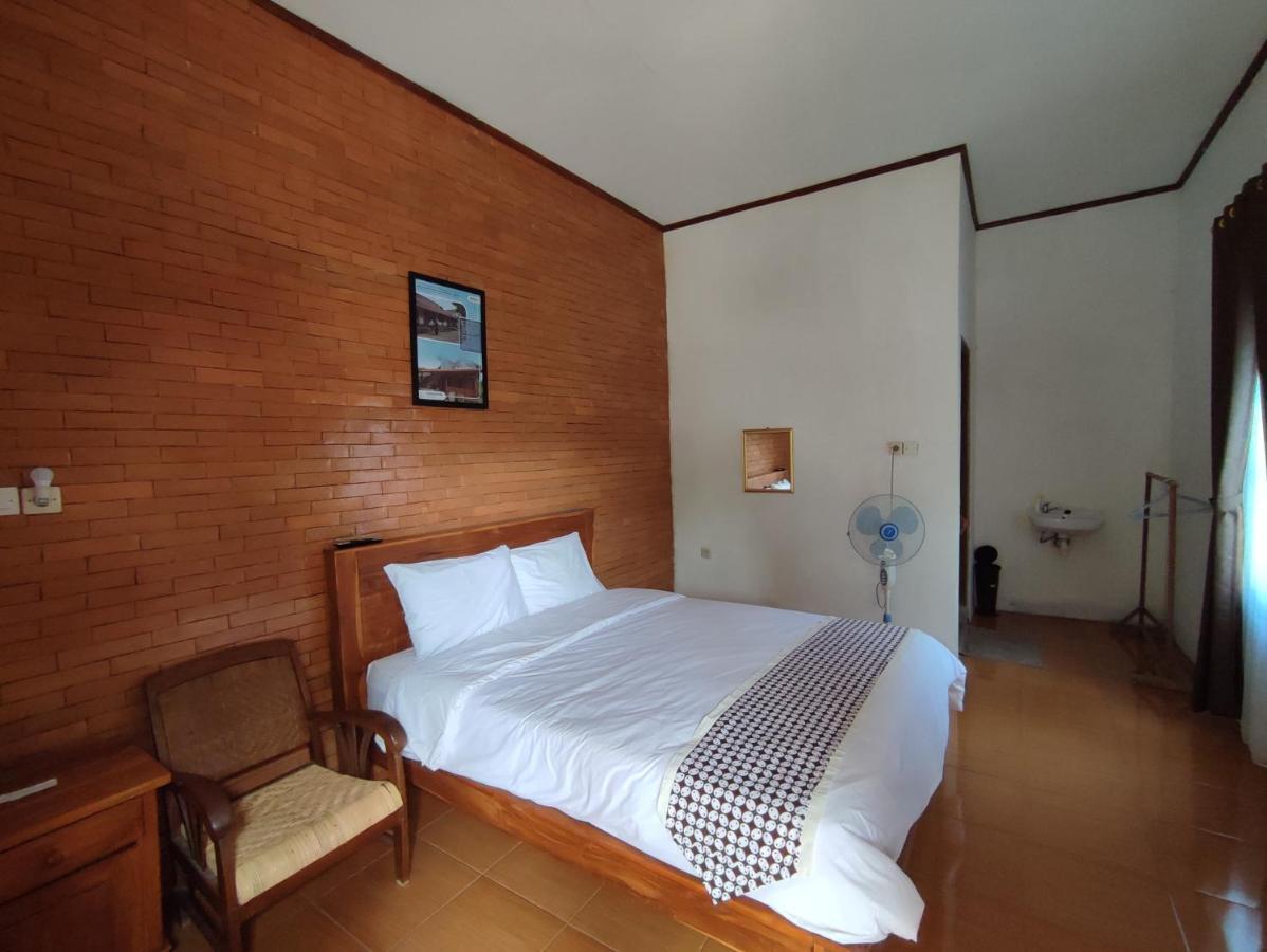 Romadhoni Homestay Magelang Camera foto