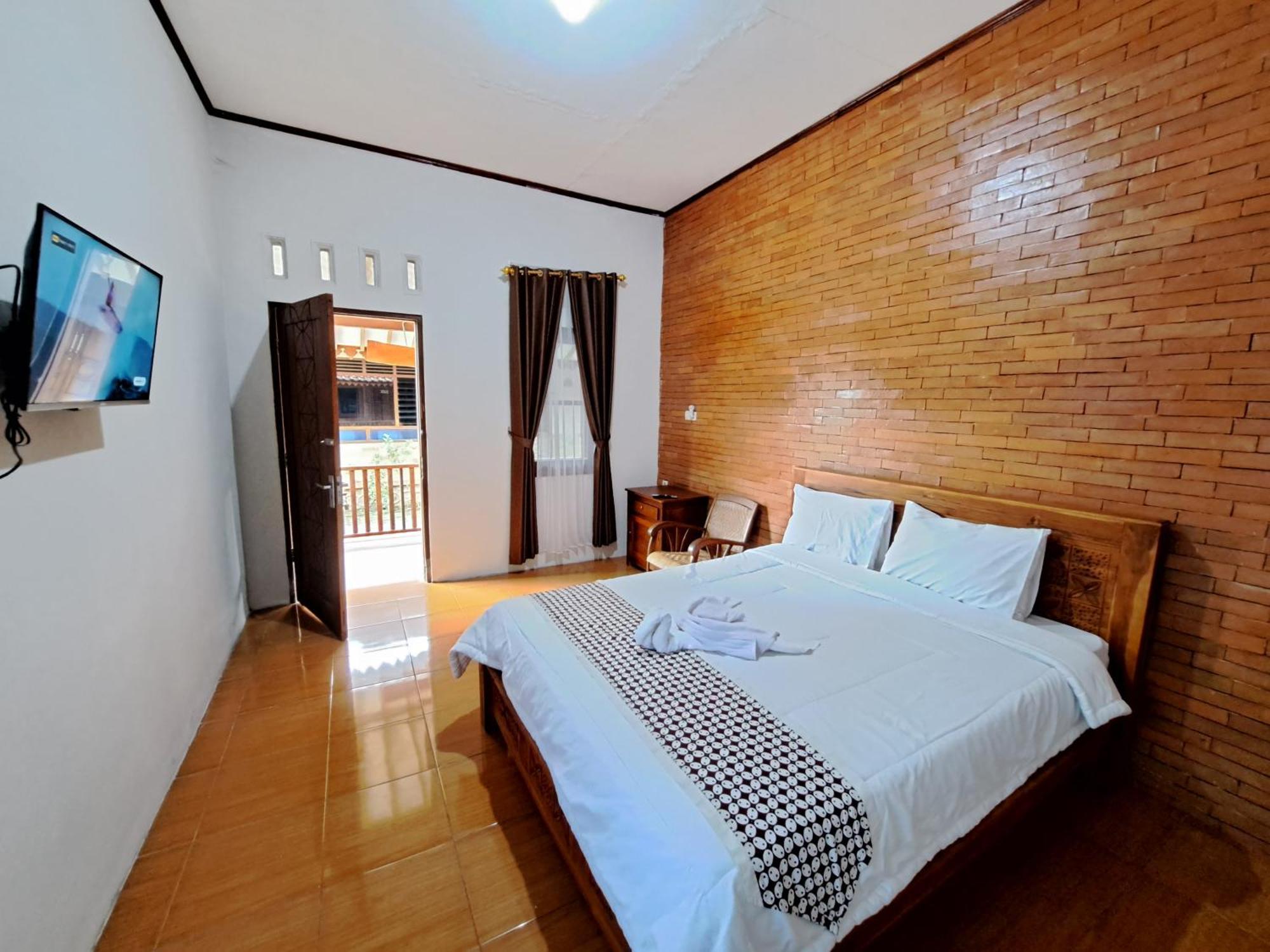 Romadhoni Homestay Magelang Camera foto